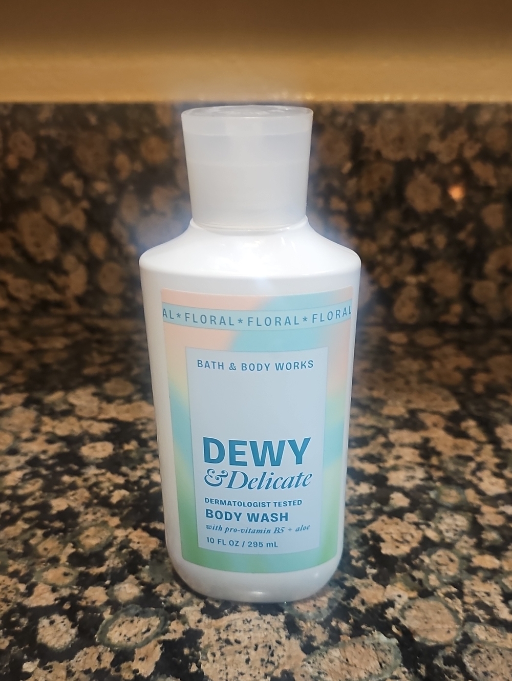 Bath & Body Works Dewy & Delicate Body Wash